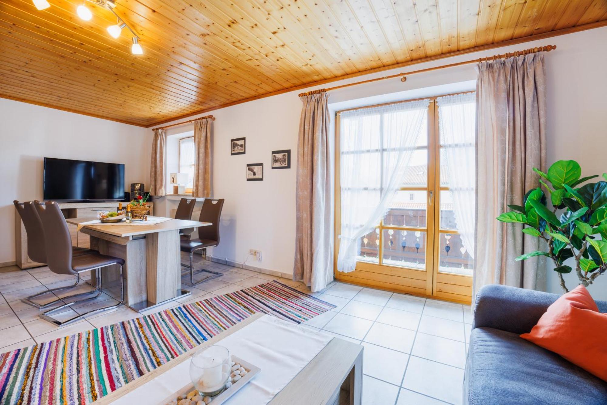 Ferienwohnung Kloepping Inkl. Chiemgaukarte Ruhpolding Esterno foto